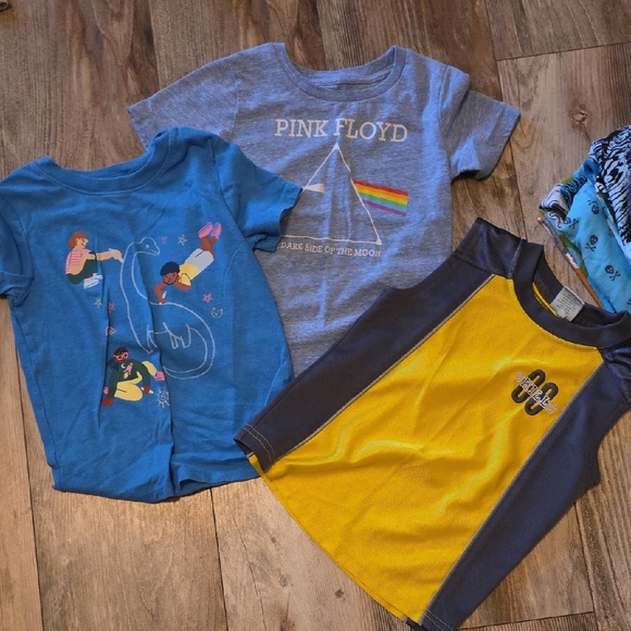 Colorful Kids T-Shirt Collection - Picture 5 of 7
